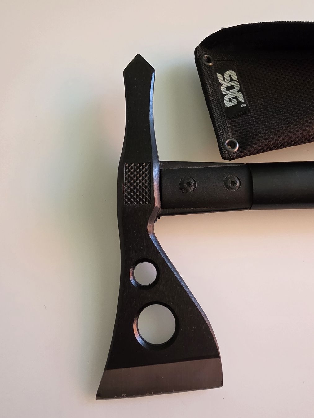 Alle Werkzeuge: SOG Tomahawk mit Scheide neuwertig – Gebraucht aus Alberswil von mario889 2