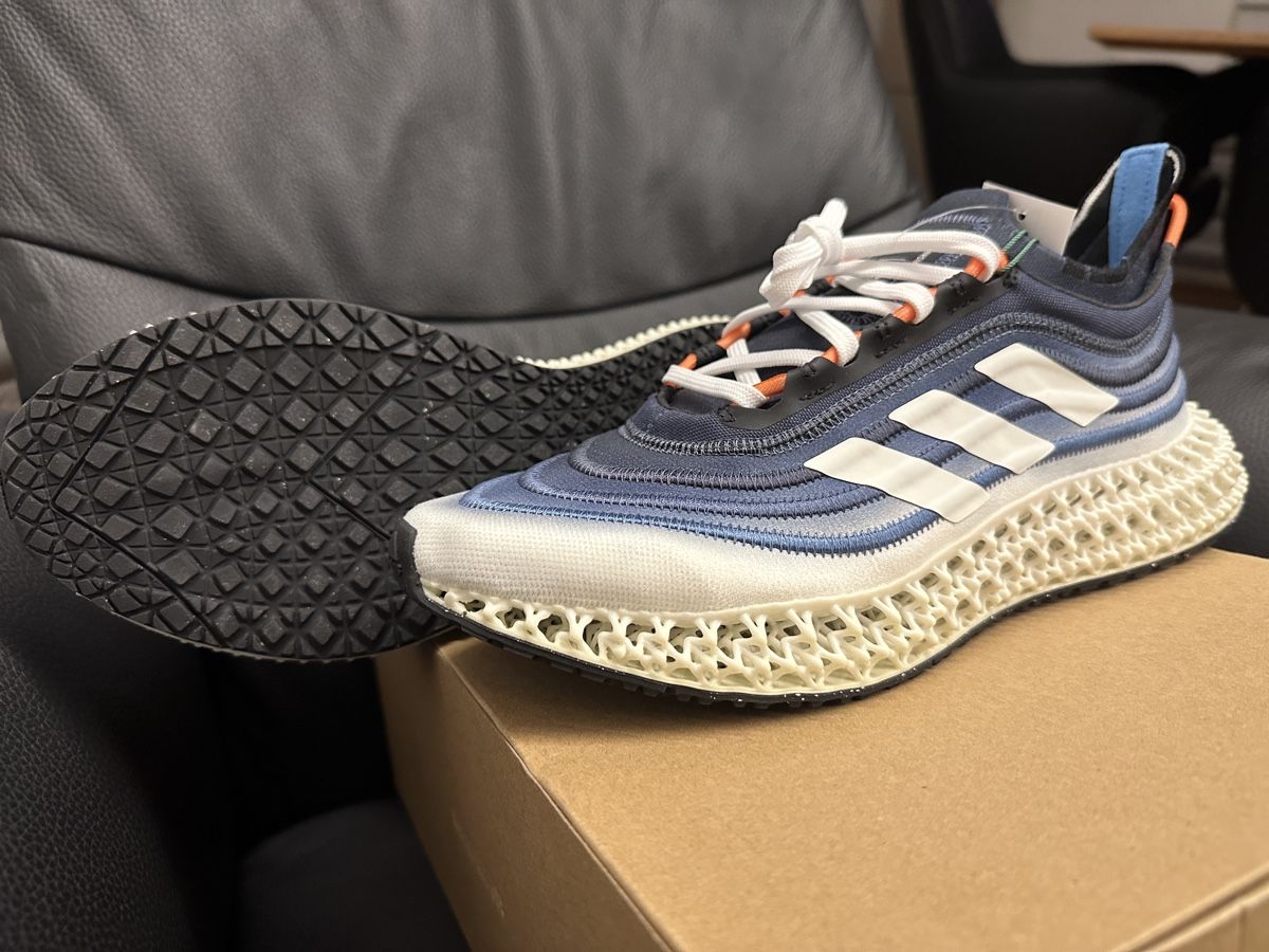 Adidas Herrenschuhe: Adidas 4DFWD x Parley - Neu! – Neu und originalverpackt aus Herisau von burbil 2