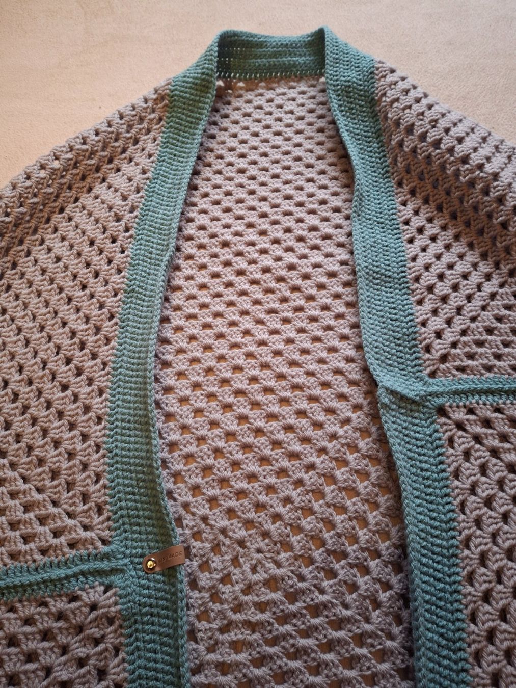 Gilet & Giacche senza maniche: Fait main au crochet jaquette taille unique – Nuovo (secondo la descrizione) da Villiers venduto da san_jn5w 4