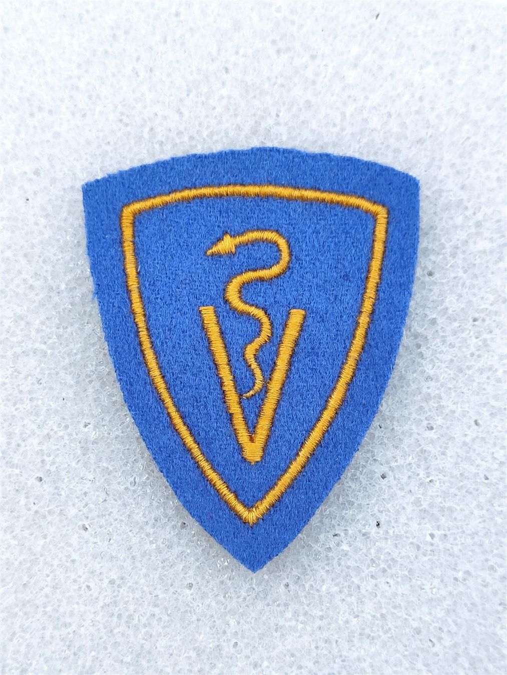 Placchette & Badge: Abzeichen Veterinär / Pferdearzt 1949 V2 – Usato da Bauma venduto da SwissMilitaria