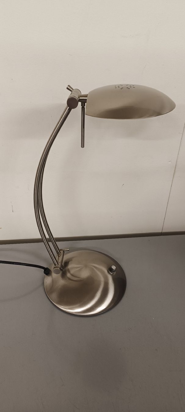 Lampes: NoviLux Tischlampe – D'occasion à Pfäffikon ZH par K-V-M 1