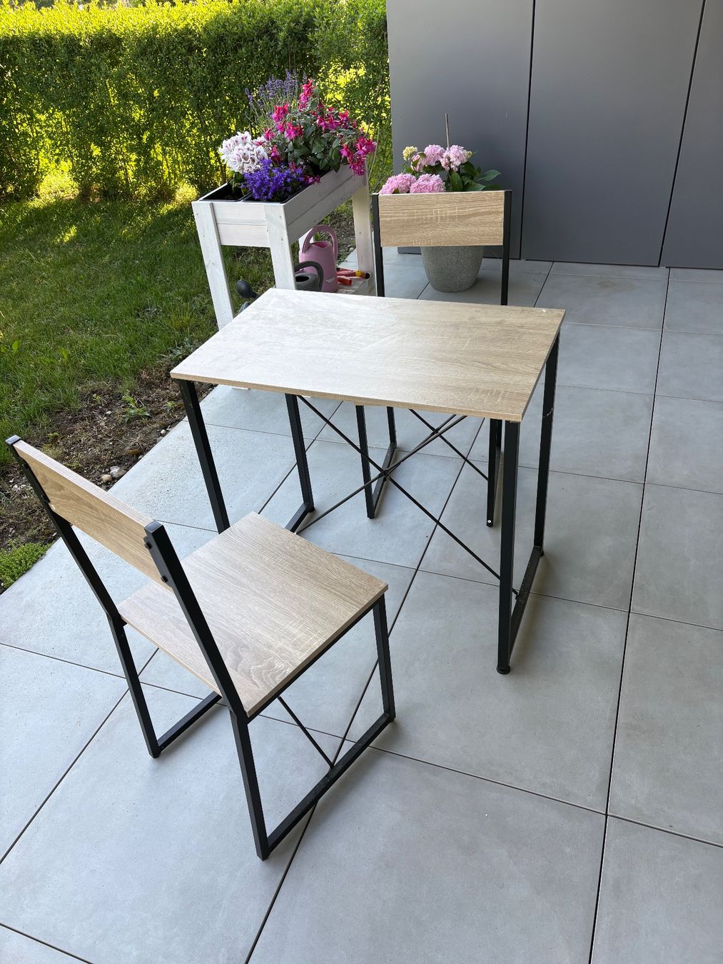 Set di tavolo e panche: Garten Bar mit 2 Stühlen – Usato da Attiswil venduto da Luca_2002_ 1