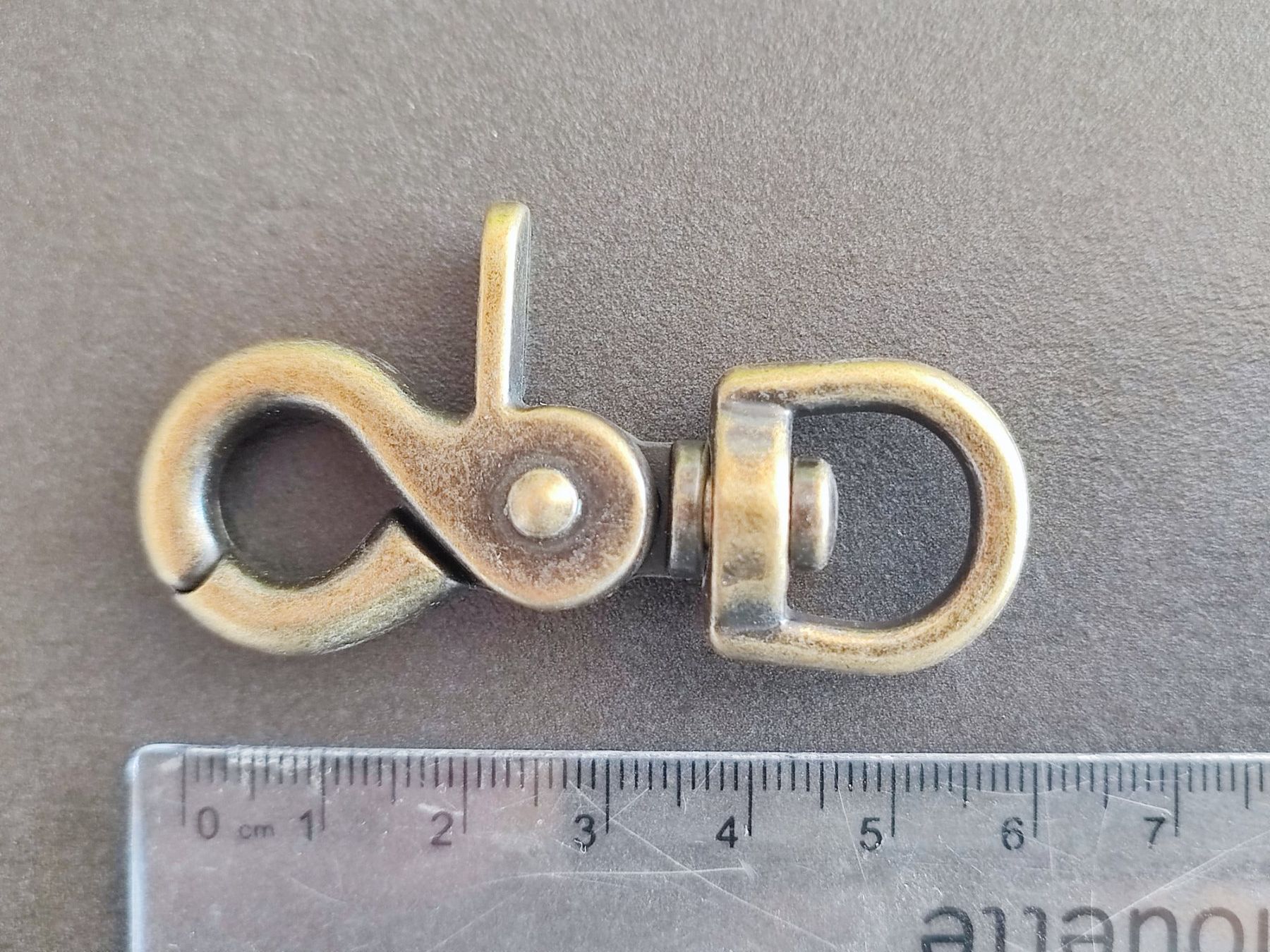 Attrezzatura da arrampicata: Scherenkarabiner antikes Messing, 61x13mm – Nuovo e nell'imballaggio originale da Spiez venduto da passion4dogs 1