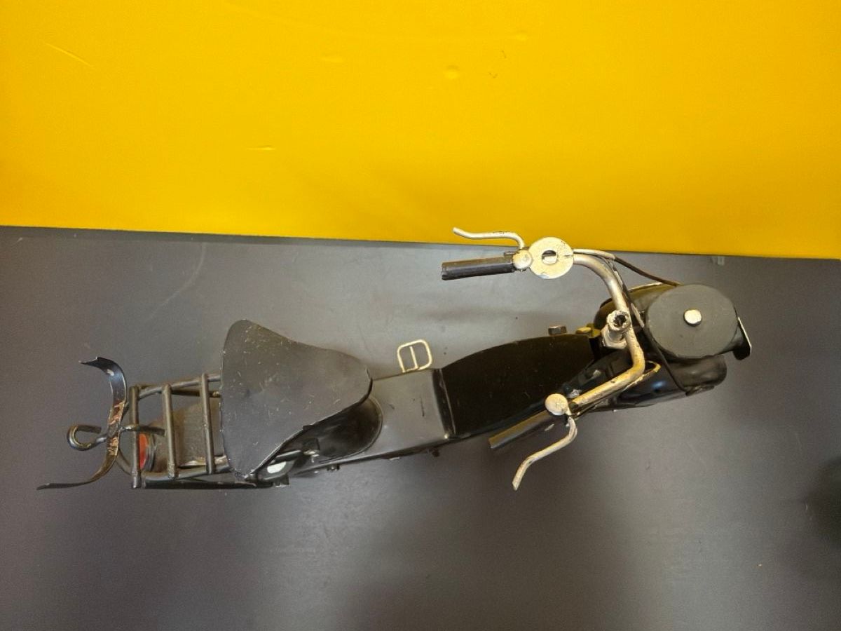 Figuren: 2 MODEL-SOLEX – Gebraucht aus Matzingen von exklusives 3