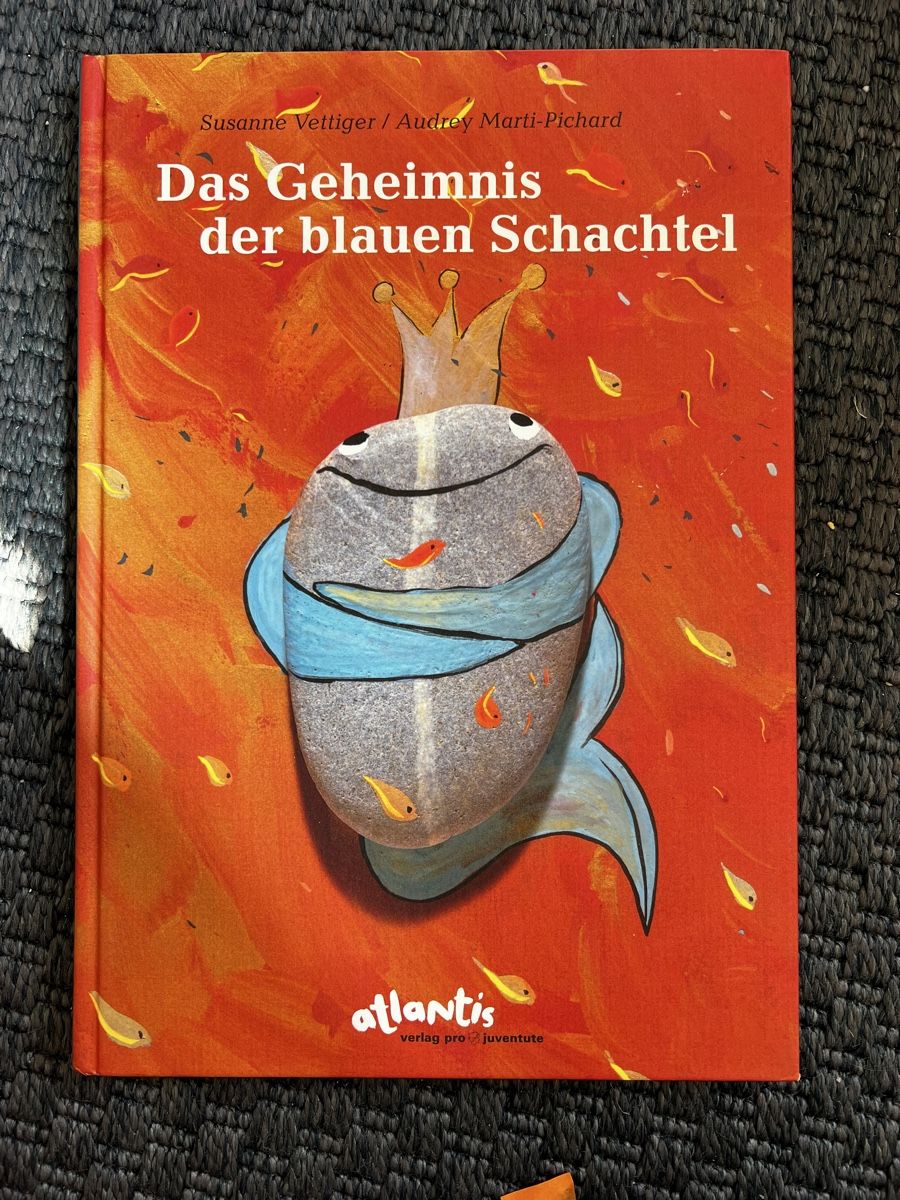 Bücher: Das Geheimnis der blauen Schachtel, Kinderbuch, Bilderbuch – Neu (gemäss Beschreibung) aus Bern von fla_yj25