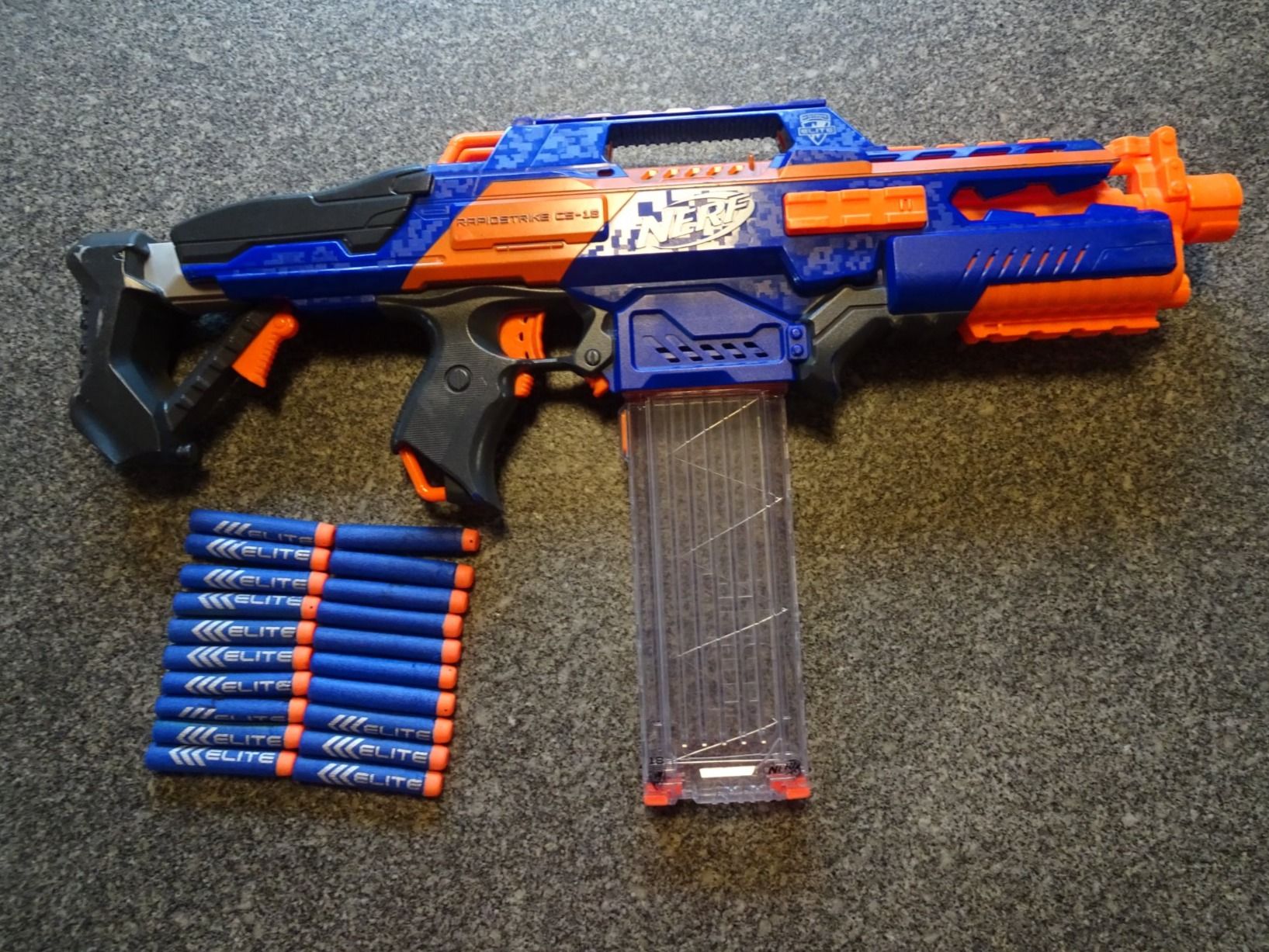 Nerf Spielzeuge: Nerf N-Strike Elite Rapidstrike CS-18 mit 20 Darts – Gebraucht aus Langenbruck von