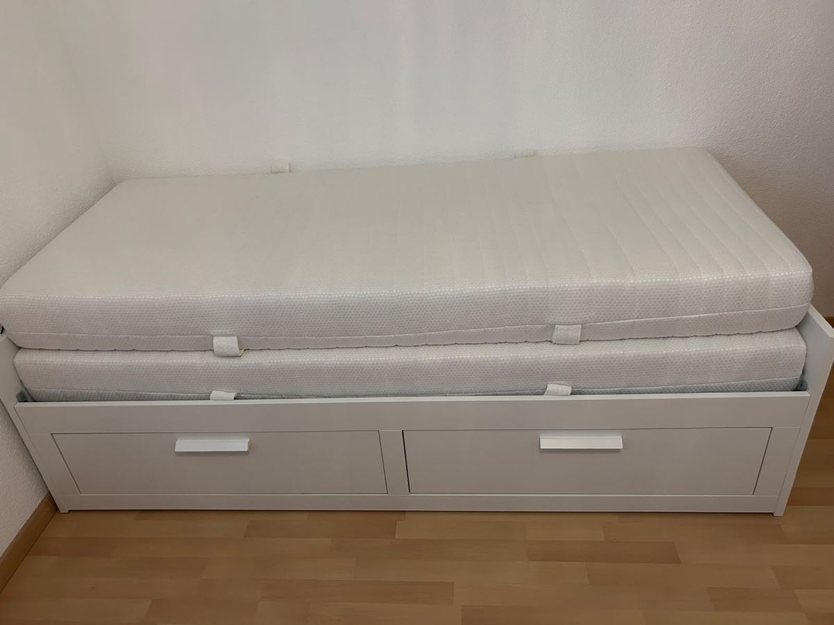 Betten: Gästebett mit Kleiderschrank – Gebraucht aus Sachseln von all_v9t7 5