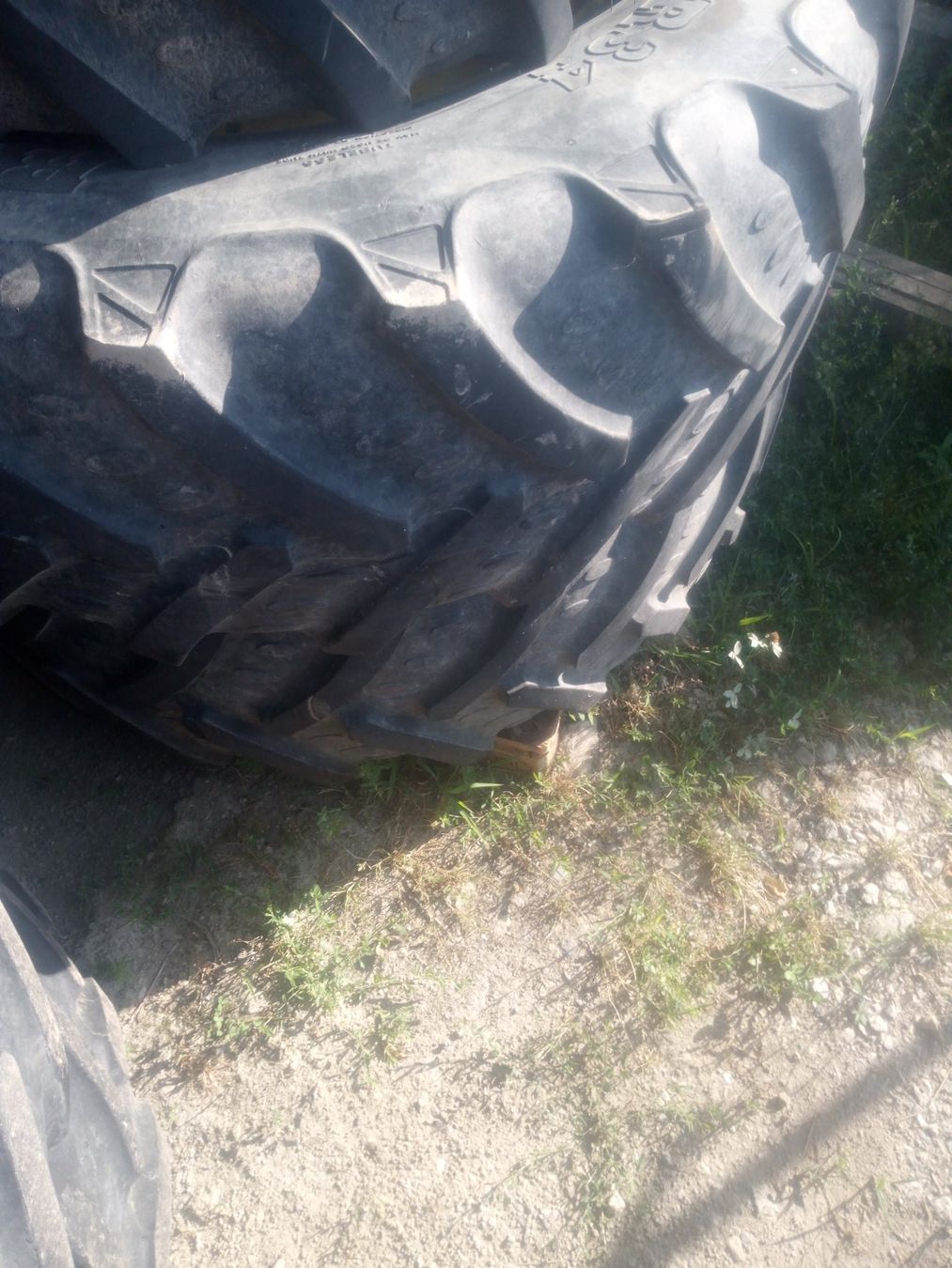 Pneumatici & Ruote complete: Kpl. Radsatz John Deere – Usato da Rüttenen venduto da Dart4 2