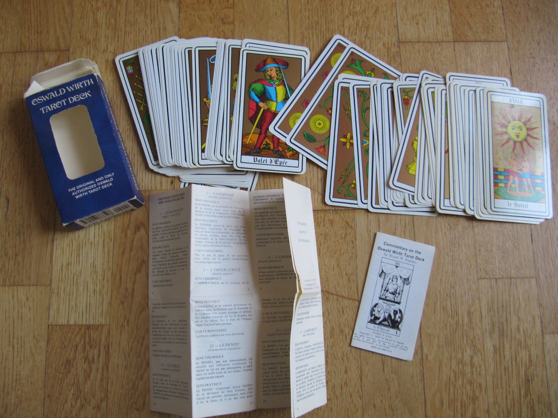 Giochi: Karten-Set: Golden Tarot Deck Oswald Wirth Orakelkarten – Nuovo (secondo la descrizione) da Würenlos venduto da Carabella0 1