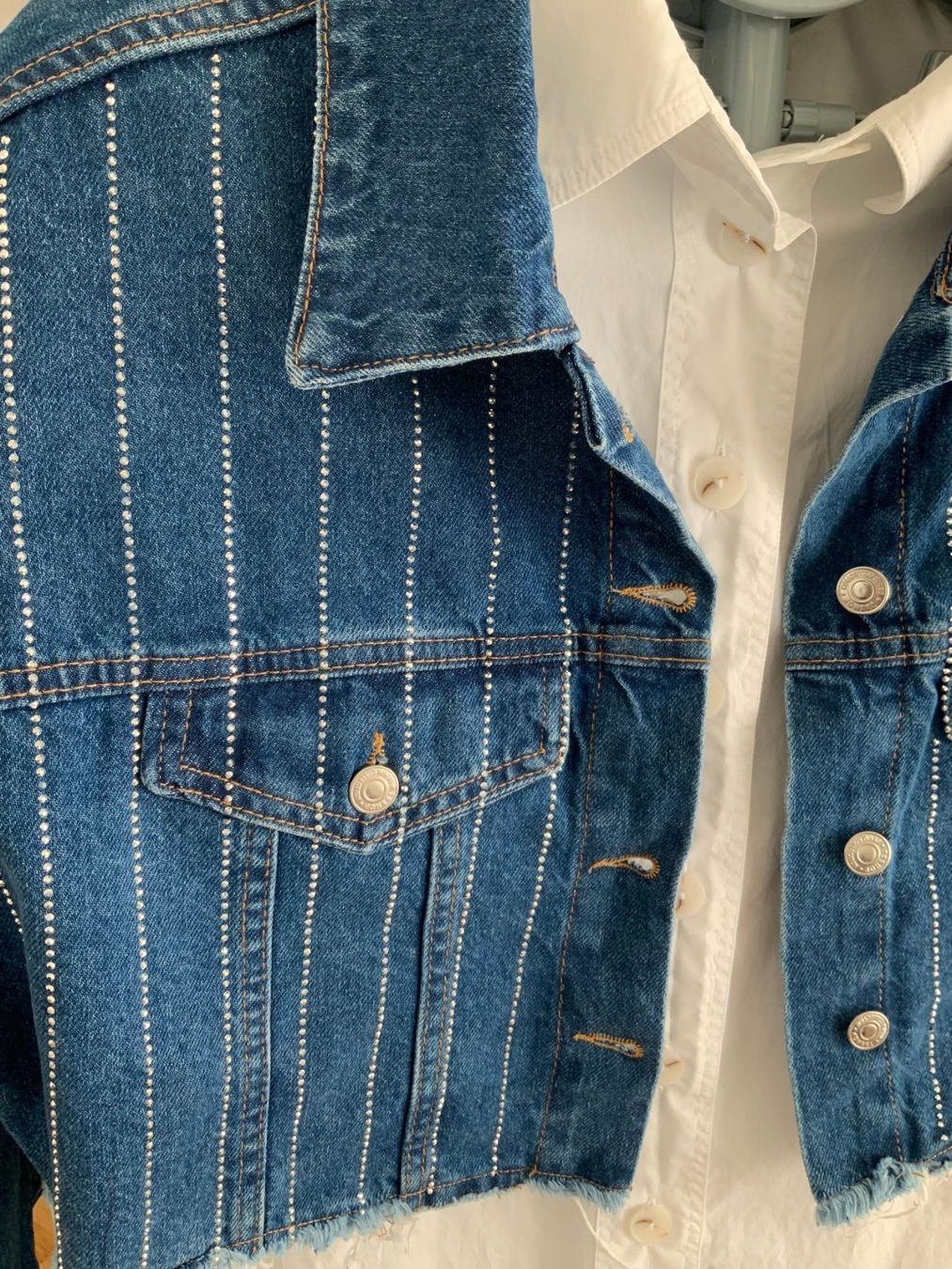 Giacche: Strass Jeansjacke Damen Gr: L NEU – Nuovo e nell'imballaggio originale da Meilen venduto da MaisonSelect 3