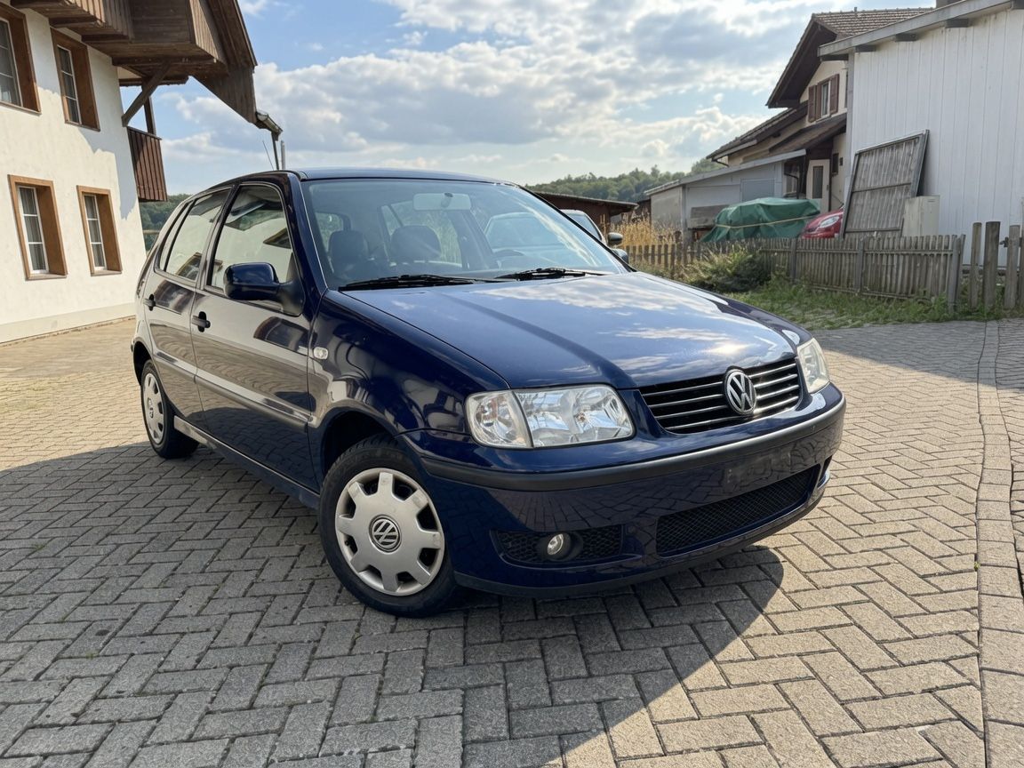 VW Automobili: VW Polo 9N 1.2 60 PS – Usato da Oberönz venduto da lev_j57j 4