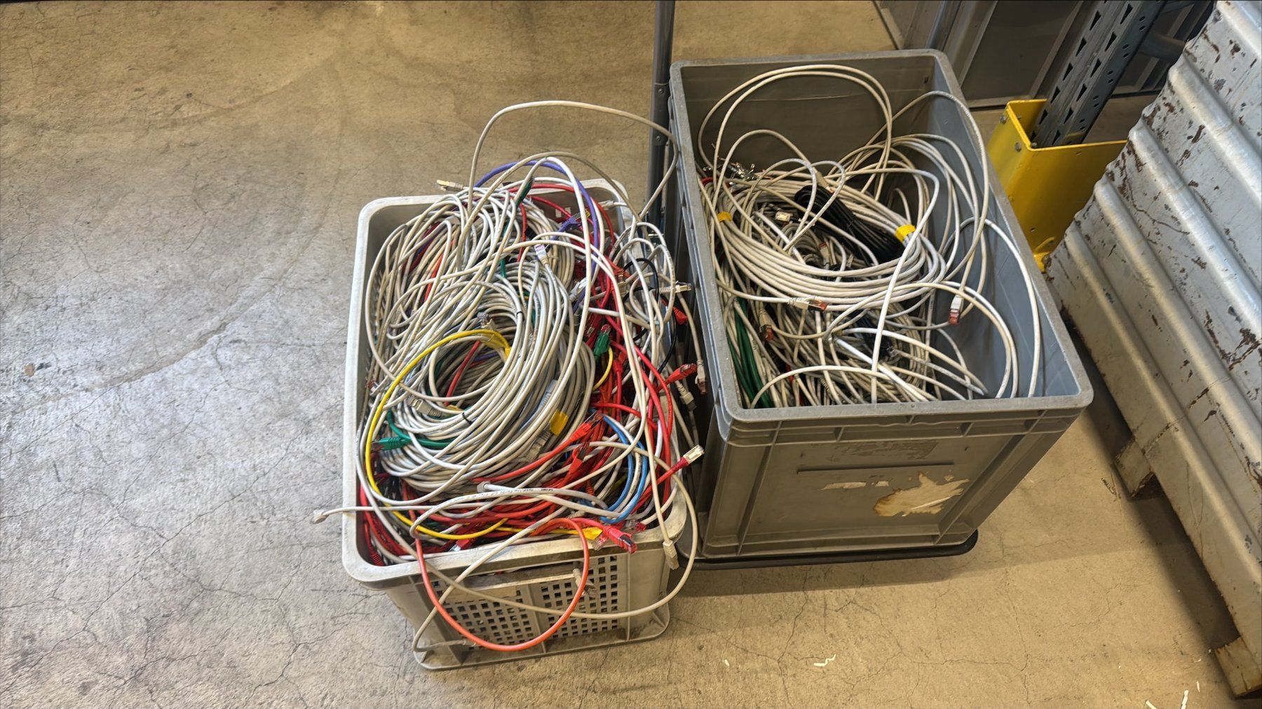 Cavi: Diverse Patchkabel – Usato da Ebnat-Kappel venduto da pas_rw8z