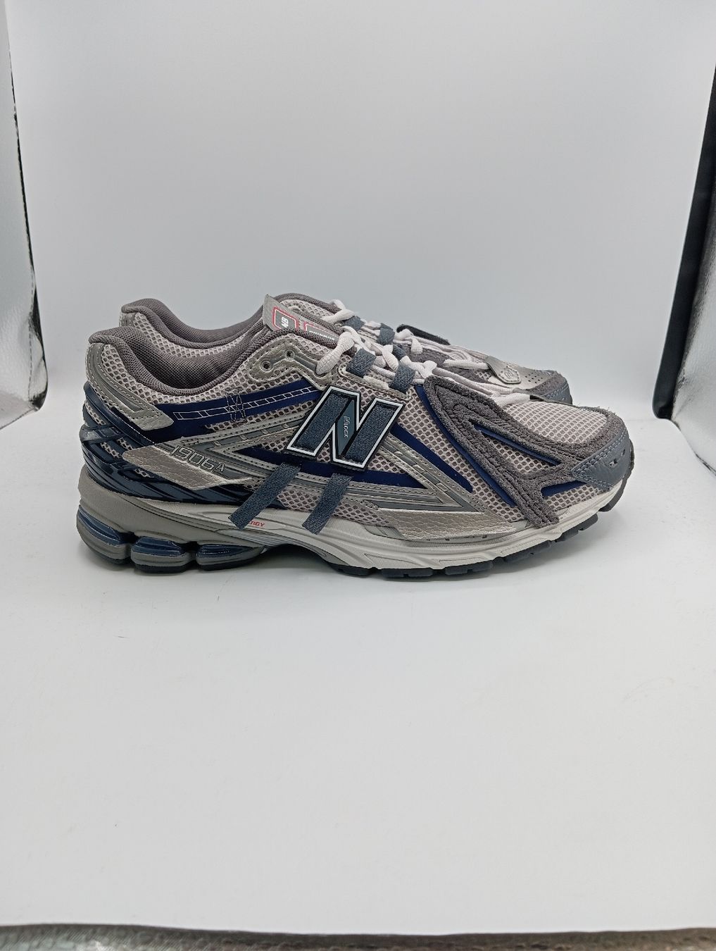 New Balance Scarpe da uomo: New Balance 1906A (EU44) – Nuovo e nell'imballaggio originale da Schaffhausen venduto da outlez
