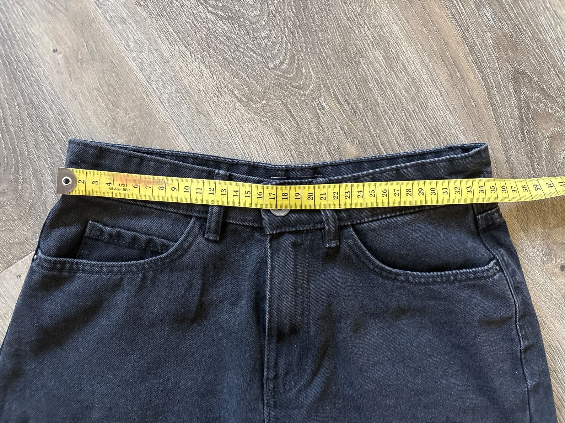 Only Pantalons: Only - Short Gr.XS – D'occasion à Baden par frb_2cjk 2