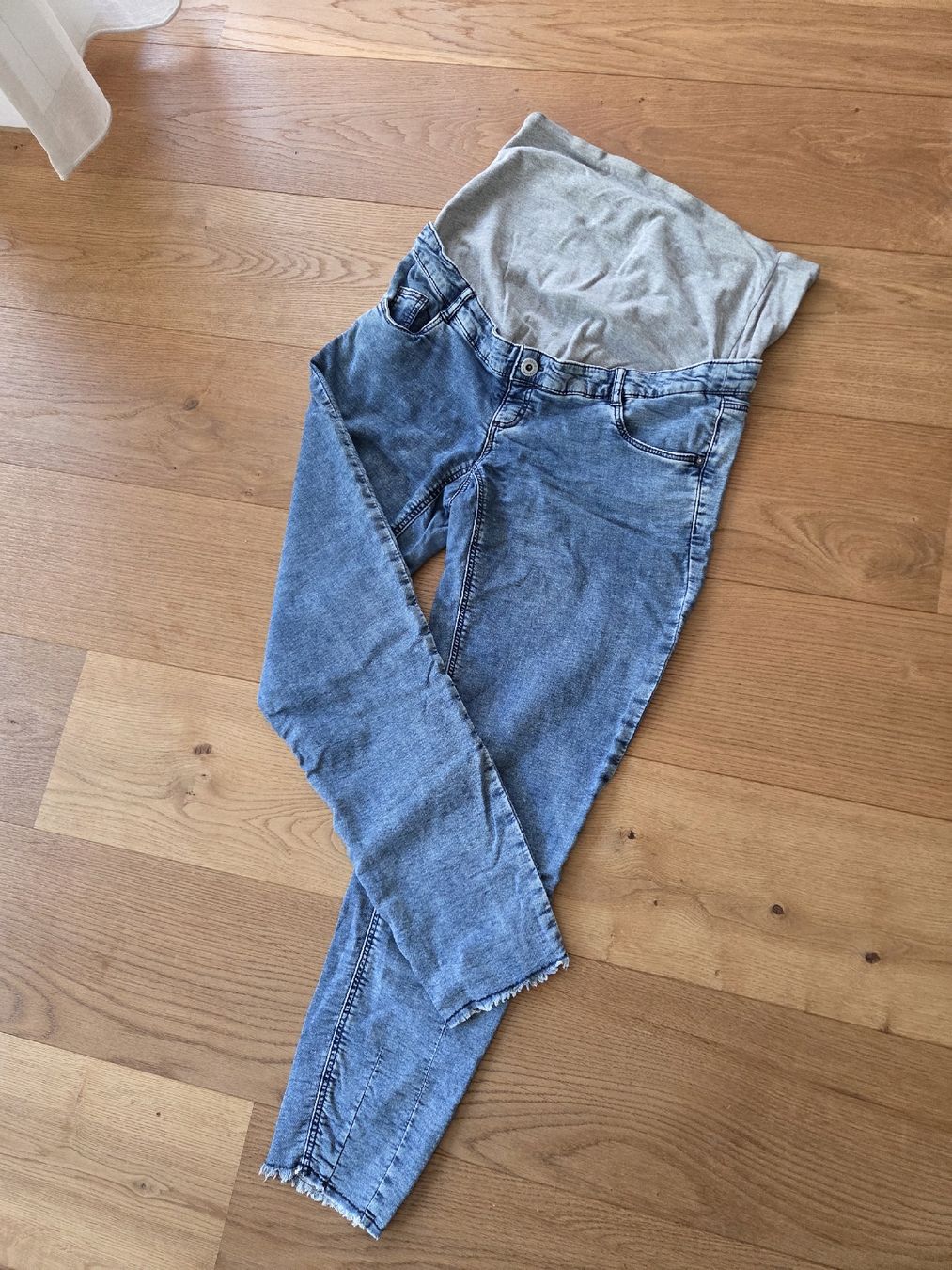 Jeans: Schwangerschaftshose gr. 38 – D'occasion à Büron par Larissa90