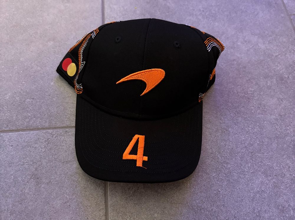 Spannende Formel 1 Cap Fotos