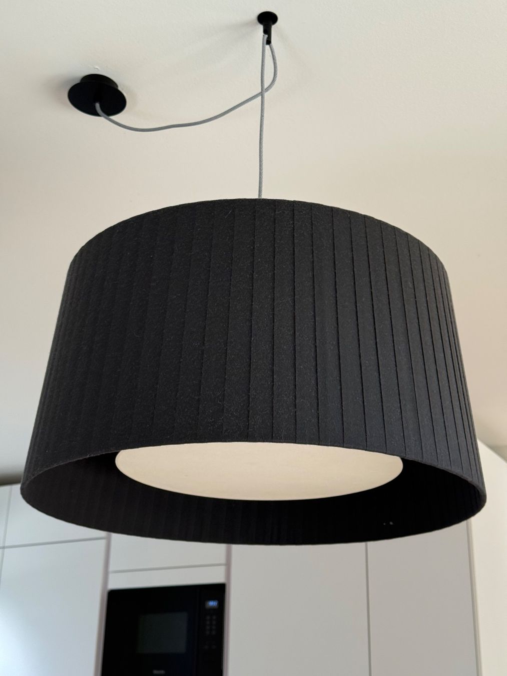 Lampadari & plafoniere: GT5 Pendelleuchte Black - Santa & Cole – Usato da St.Gallen venduto da Tilly6464