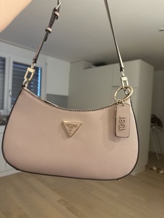 Guess Handtasche pink guter Zustand