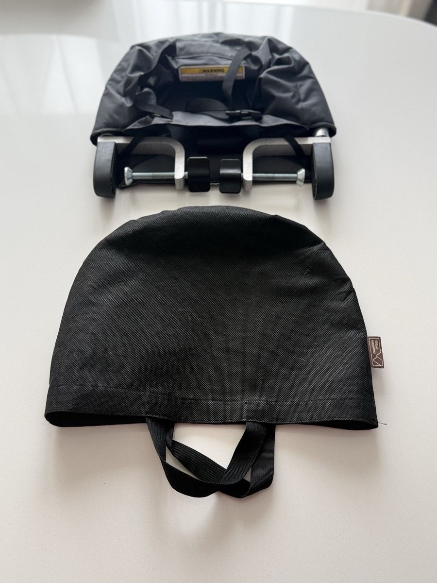 Mountain Buggy Seggioloni: Neuwertiger Mountain Buggy Pod Tischsitz, Schwarz! – Usato da Eglisau venduto da _sharing_is_caring__ 1