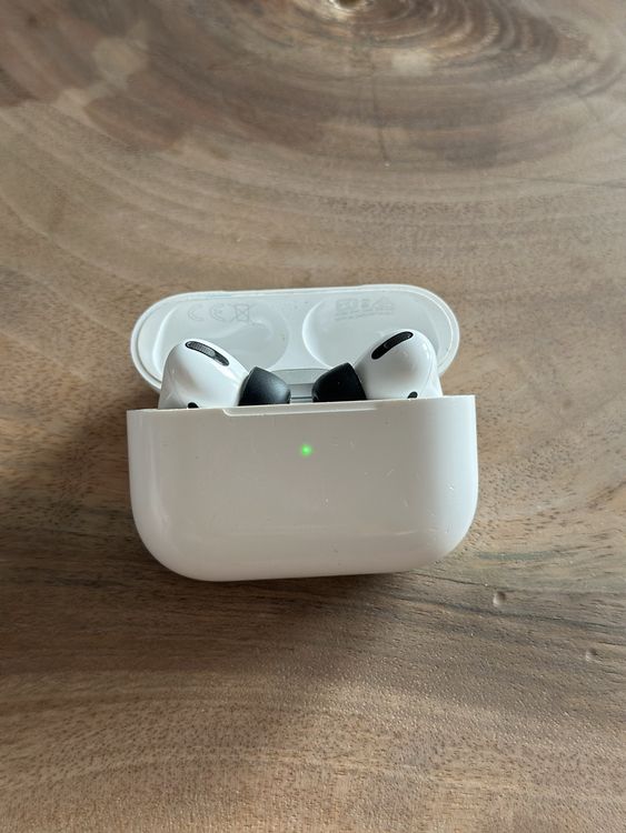 Apple Kopfhörer: Apple Airpods Pro (1. Generation) – Defekt aus Arbon von lua_sl9k 1