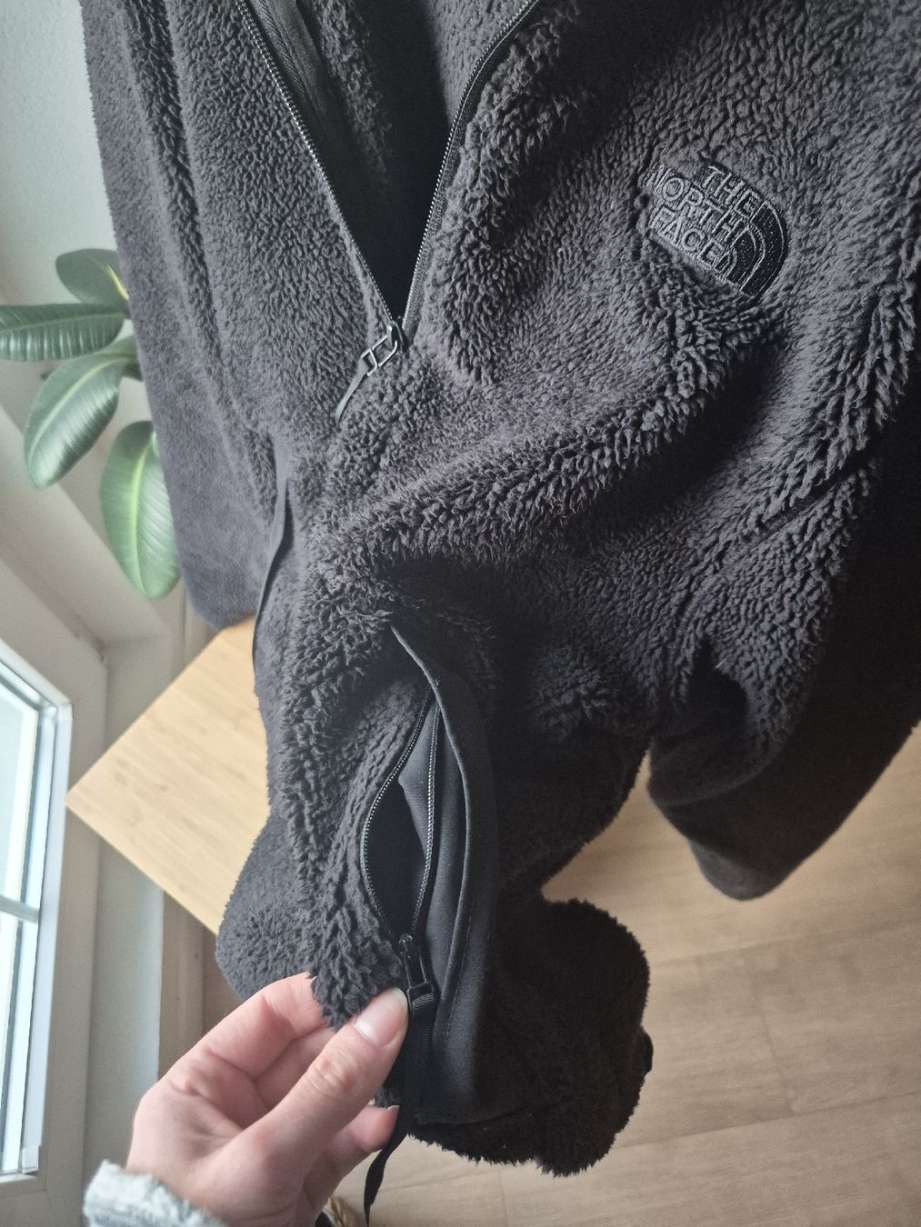 North Face Maglioni & Felpe: The North Face Fleece Pullover schwarz – Usato da Belp venduto da manii__ 4