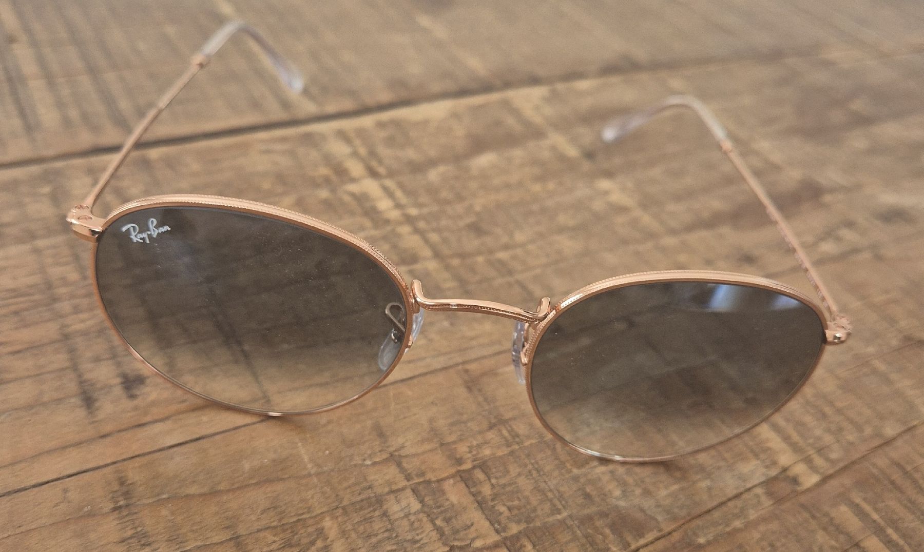 Ray-Ban Occhiali & Lenti: Ray-Ban Sonnenbrille round – Nuovo (secondo la descrizione) da Kriens venduto da Sk8punk7