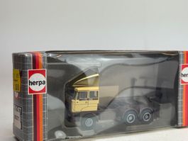 MC-Herpa DAF Sattelzugmaschine goldmetallic