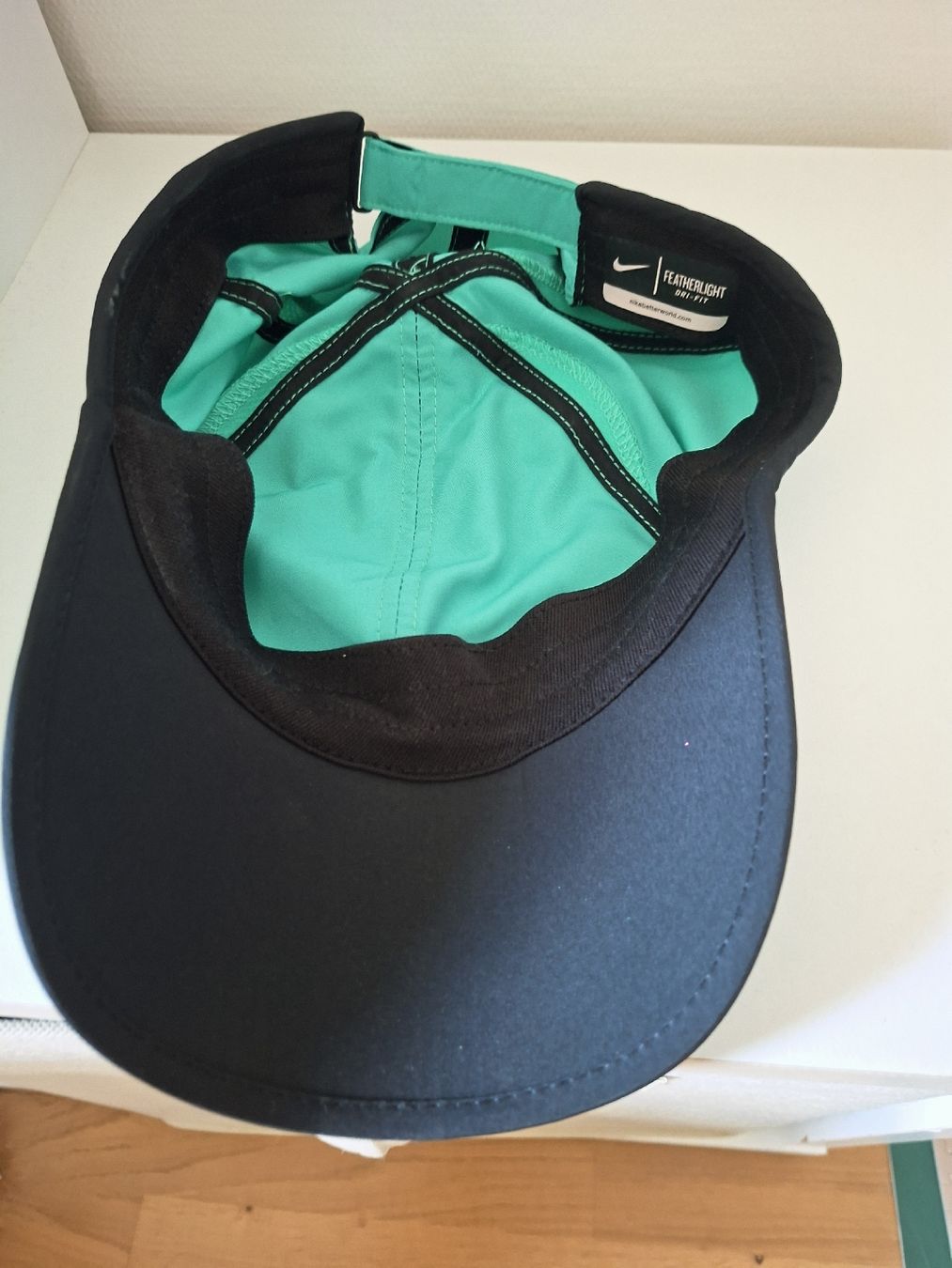 Nike Copricapi, berretti & cappellini: Nike Featherlight DRI-FIT Cap, Nadal logo – Usato da Klingnau venduto da vollmond36 4
