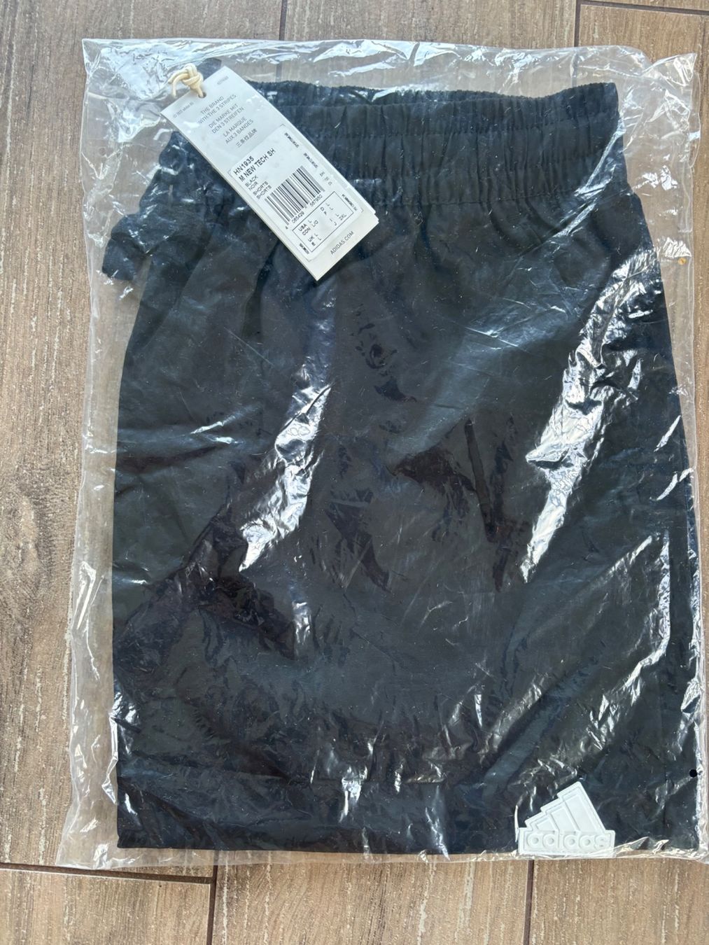 Adidas Pantaloni: L_adidas_NEU_LP 55 sfr – Nuovo e nell'imballaggio originale da Versegeres venduto da kista 5