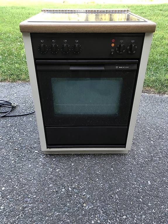 Cuisinières: Kochherd mit Backofen – D'occasion à Gonten par MartinaZuercher