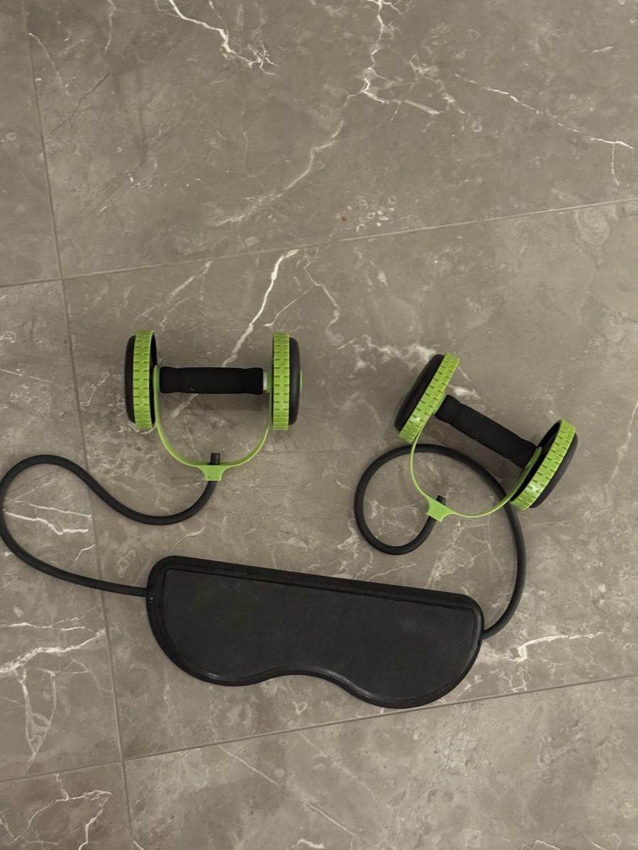 Hometrainer: Bauchtrainer - AB Roller – Gebraucht aus Birmensdorf ZH von srikanth.s
