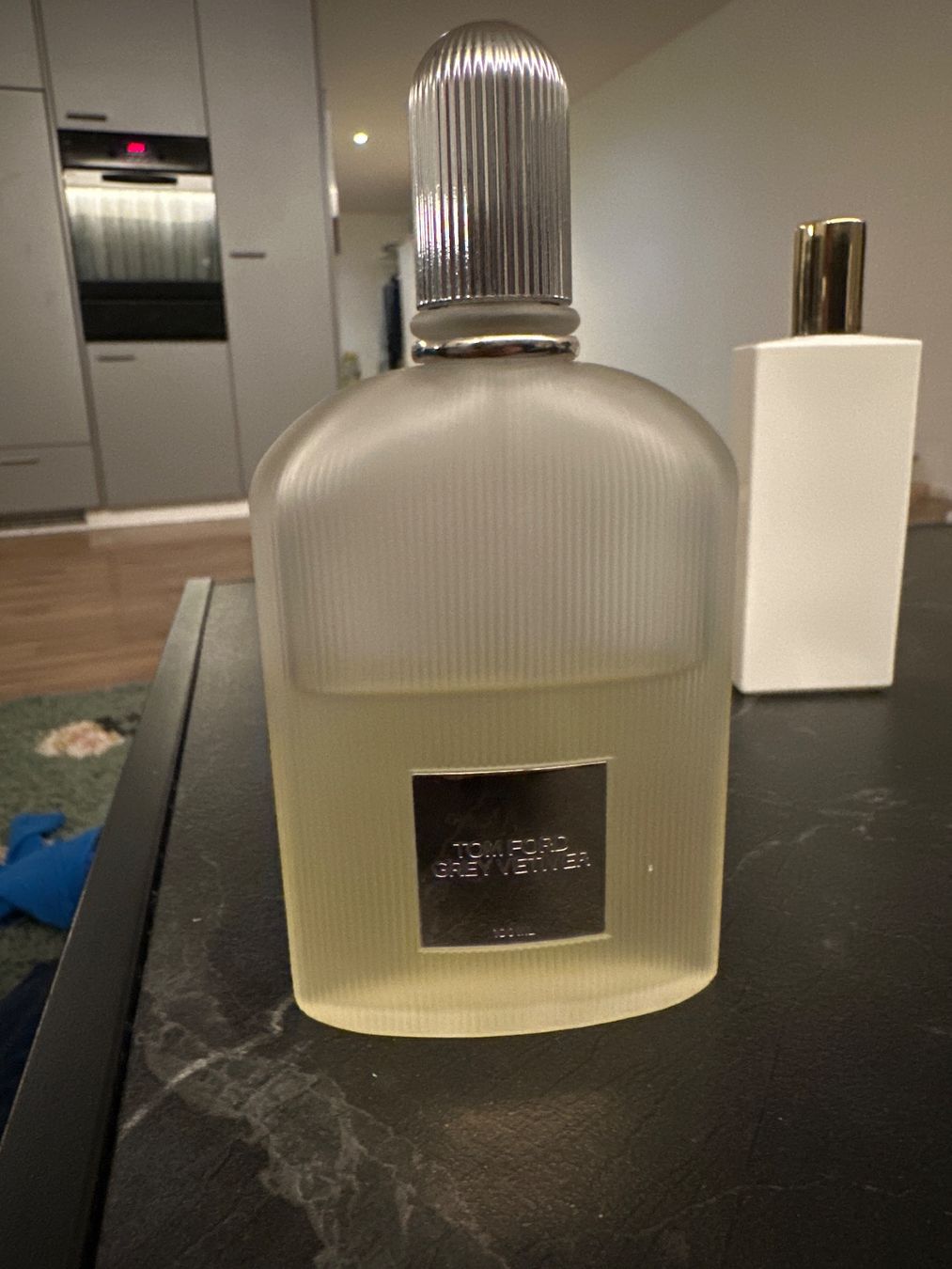 Tom Ford Profumi & Eau de Toilette: Tom Ford Grey Vetiver 100ML gebraucht – Usato da Basel venduto da Basilisk007