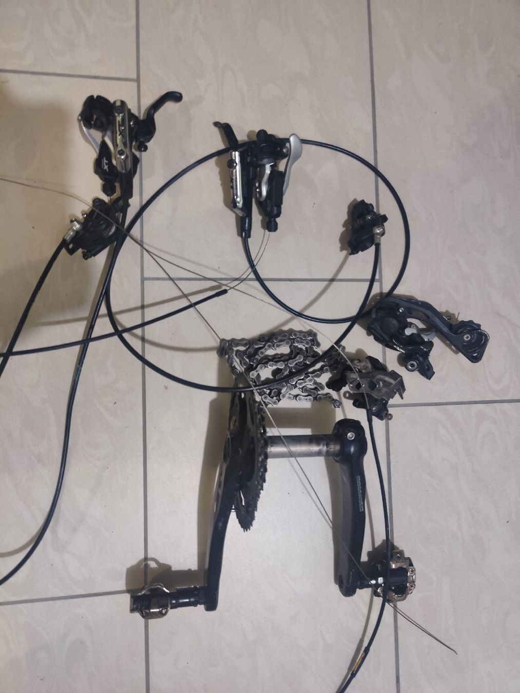 Shimano Pièces détachées: Shimano XT Antrieb und Bremsen  – D'occasion à Balsthal par 20122017
