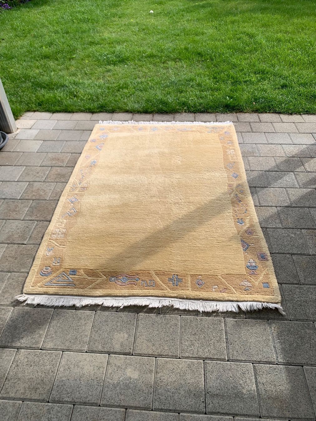 Pfister Teppiche: Teppich – Gebraucht aus Killwangen von Roki67