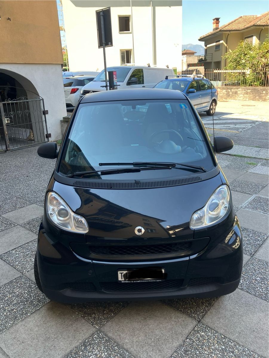 Smart Autos: Smart Fortwo Coupè – Gebraucht aus Bellinzona von jon_y6bq 8