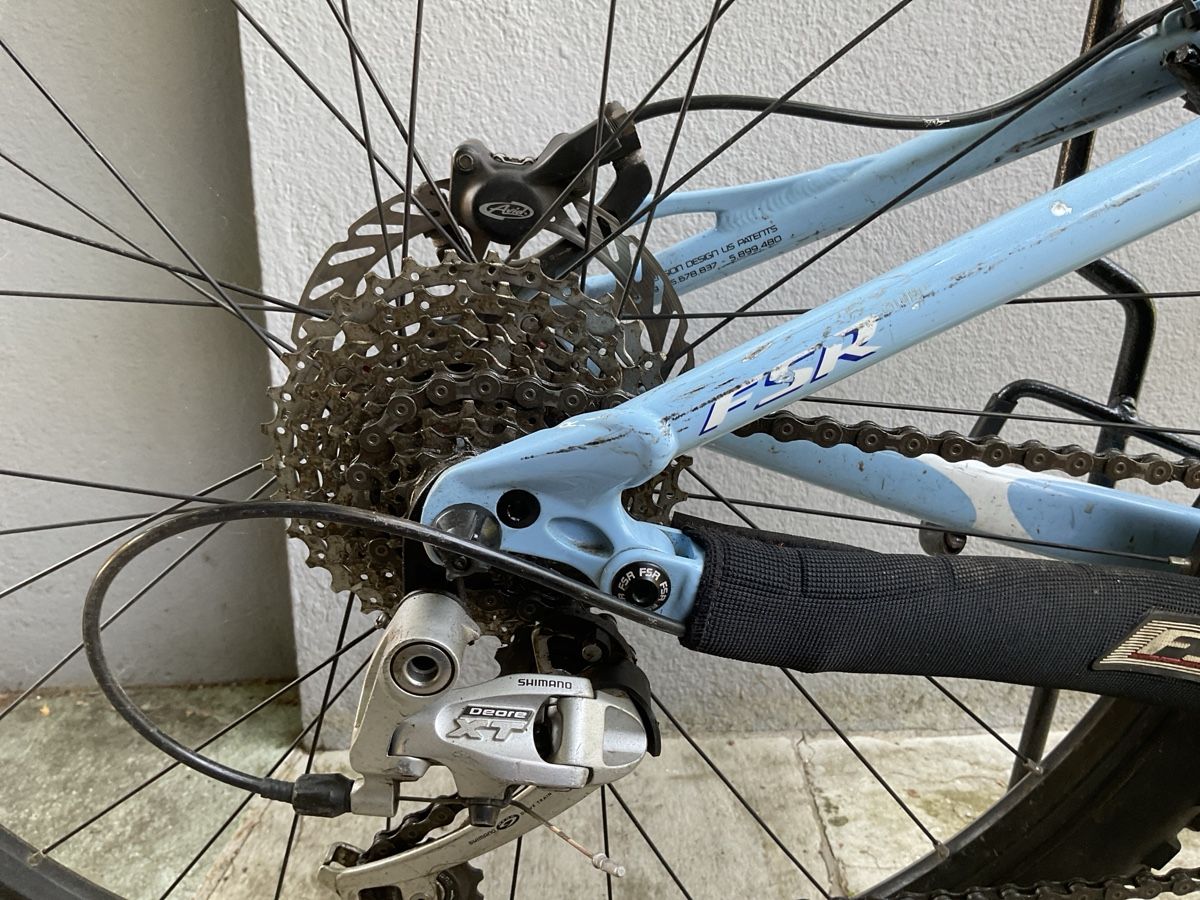 Specialized Biciclette: Mountainbike Specialized FSR M4 gebraucht hellblau – Usato da Zofingen venduto da tschuedi68 2