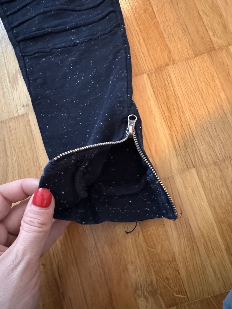 Pantaloni: Cooli Buebe Jogginghose mit Zipper, Gr. 116cm – Usato da Jona venduto da Good_luck1_ 5