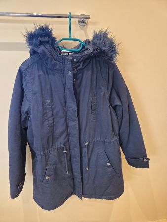 Winterjacke dunkelblau mit Kapuze, Gr. 46
