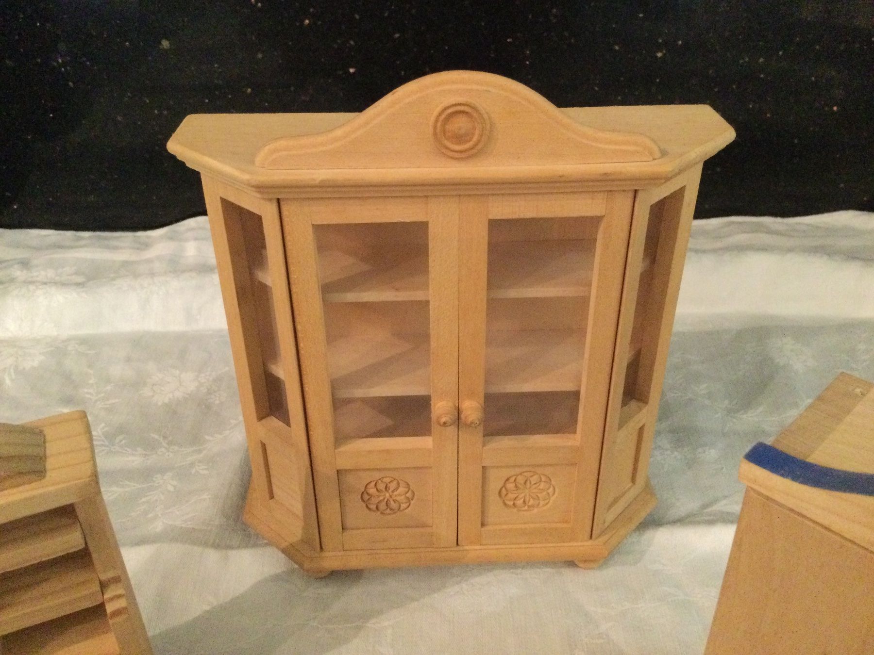 Spielzeuge: Puppenstube Möbel – Gebraucht aus Münchenbuchsee von kruseli 1