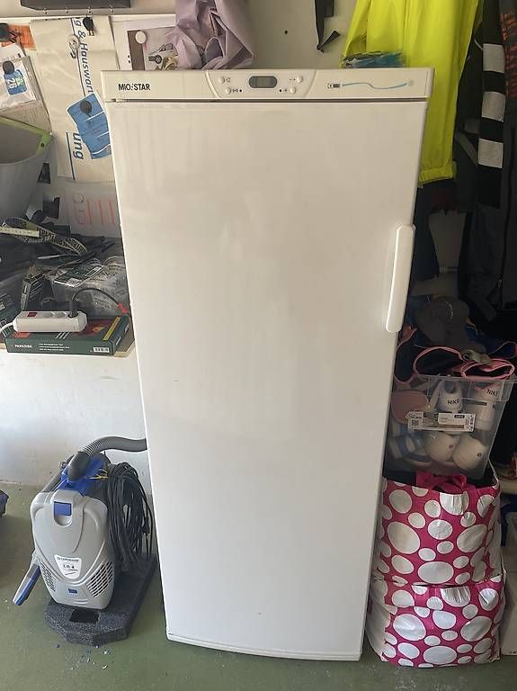 Congelatori: Miostar Tiefkühlschrank  – Usato da Rudolfstetten venduto da Besimi555