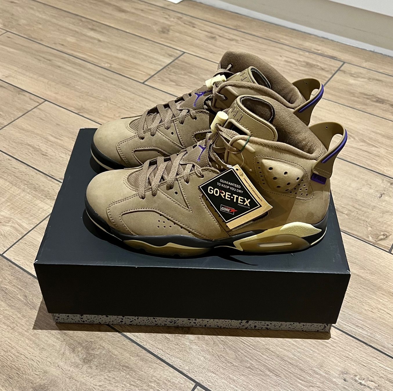 Jordan Scarpe da uomo: Jordan 6 Gore-Tex 42,5 new – Nuovo e nell'imballaggio originale da Savièse venduto da Cedric007
