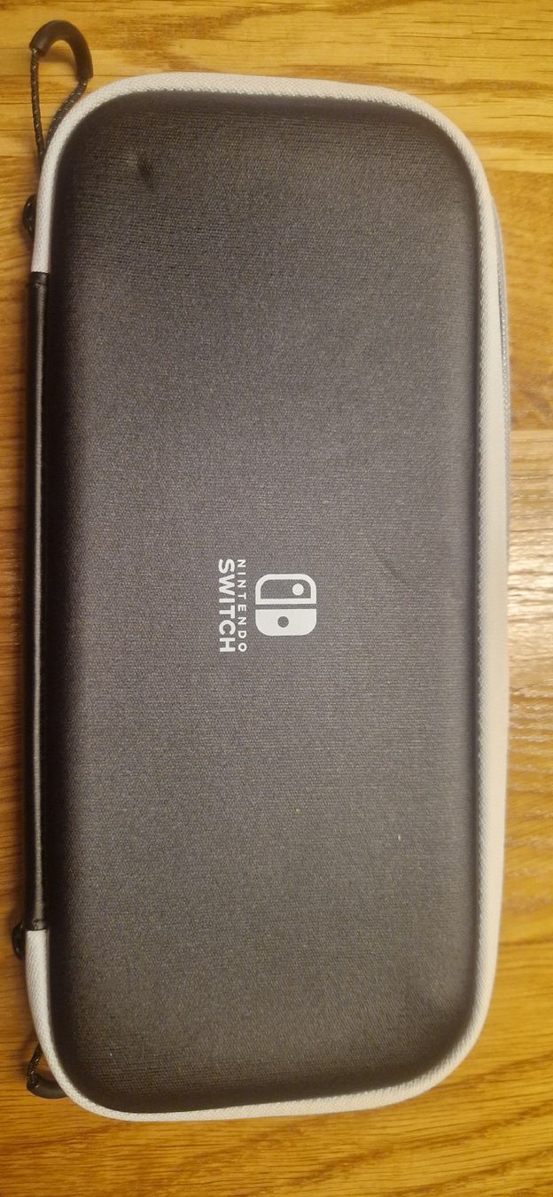 Nintendo Konsolen: Nintendo Switch OLED - Konsole Set mit Dock, Kabeln & Etui – Gebraucht aus Duggingen von eni_k8x6 4