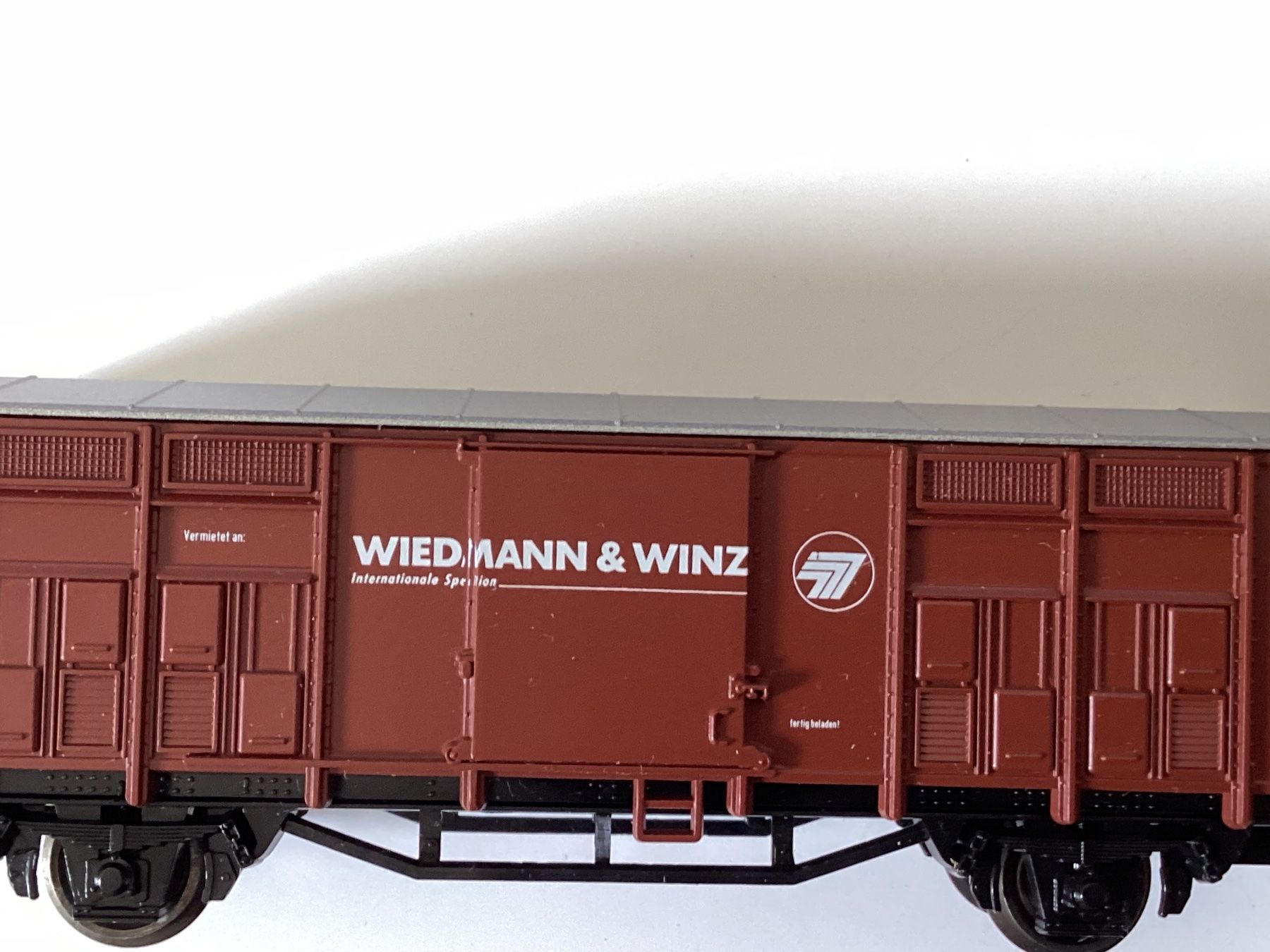 Roco Modellini di ferrovie: Roco Güterwagen DB 1:87 H0 – Usato da Effretikon venduto da simtek_de 4