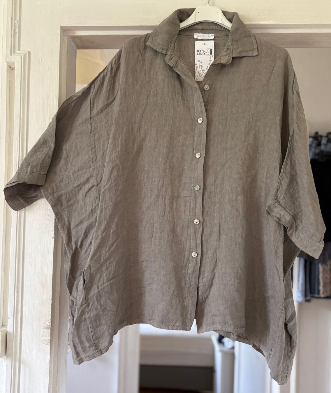 Camicette: OVERSIZE CHEMISE EN LIN! M – Nuovo e nell'imballaggio originale da Locarno venduto da NicoNion 1