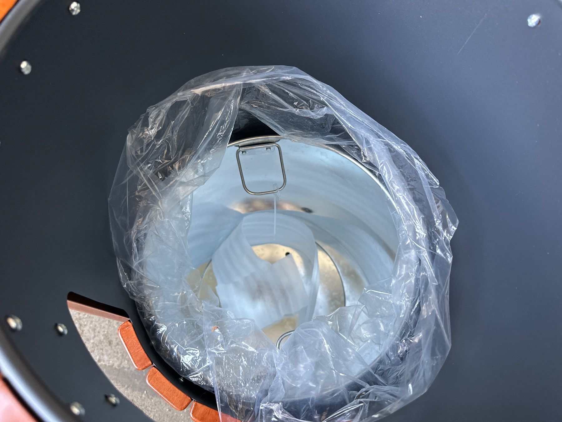 Cestini per rifiuti: neuer Aussenabfallbehälter 33 L, rund, holzobtik – Nuovo e nell'imballaggio originale da Necker venduto da liq24 2
