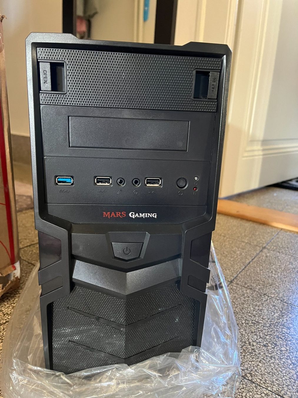 Gehäuse: NEW BOX FOR COMPUTER – Neu und originalverpackt aus Genève von AGBERG