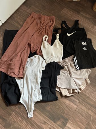 Kleiderpaket xs