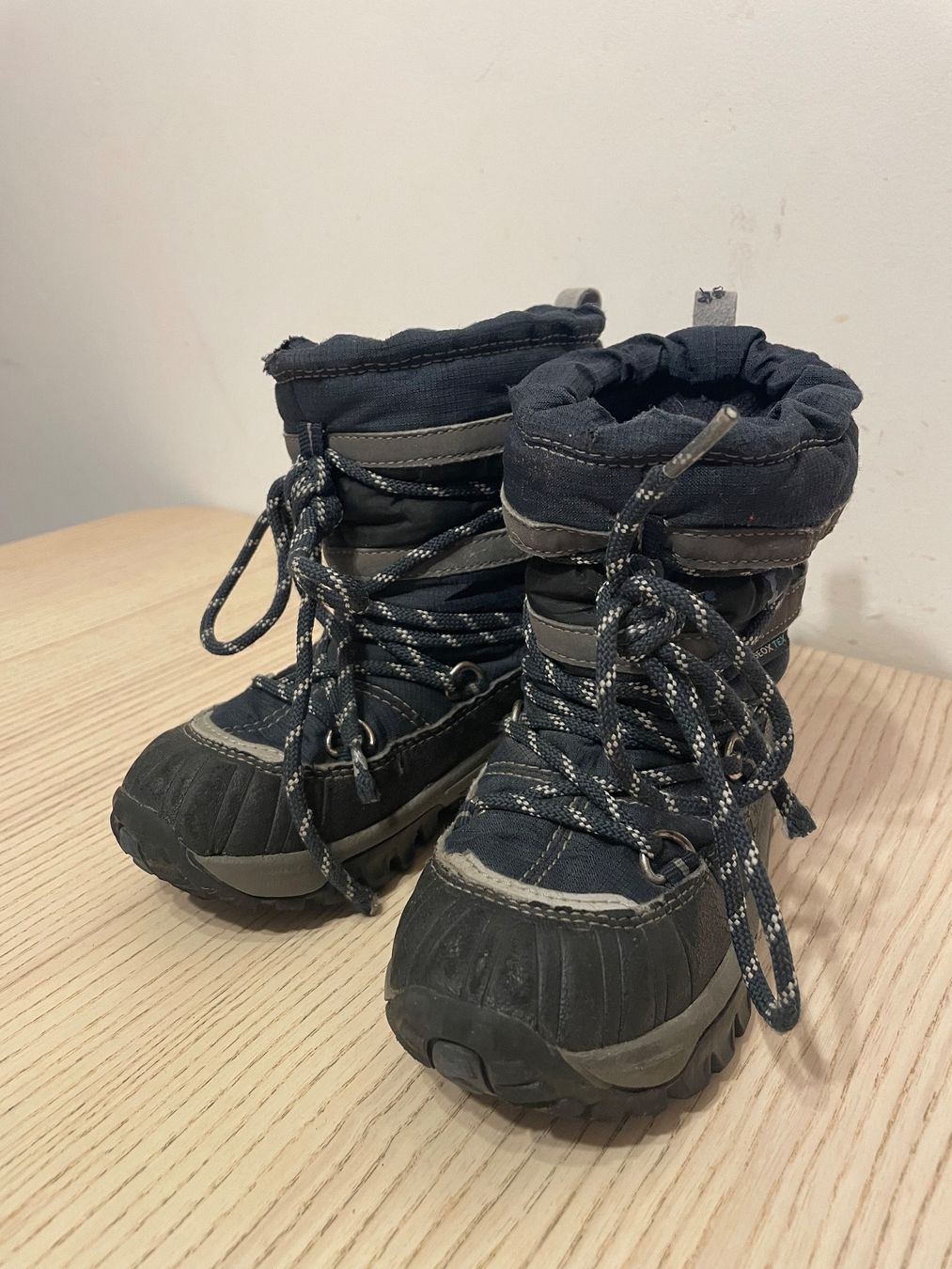 Geox Scarpe per ragazzi: GEOX Kinderschuhe – Usato da Wiesendangen venduto da Blupics 4