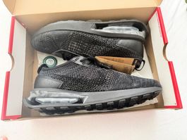 Nike Air Max Flyknit Racer Triple Schwarz