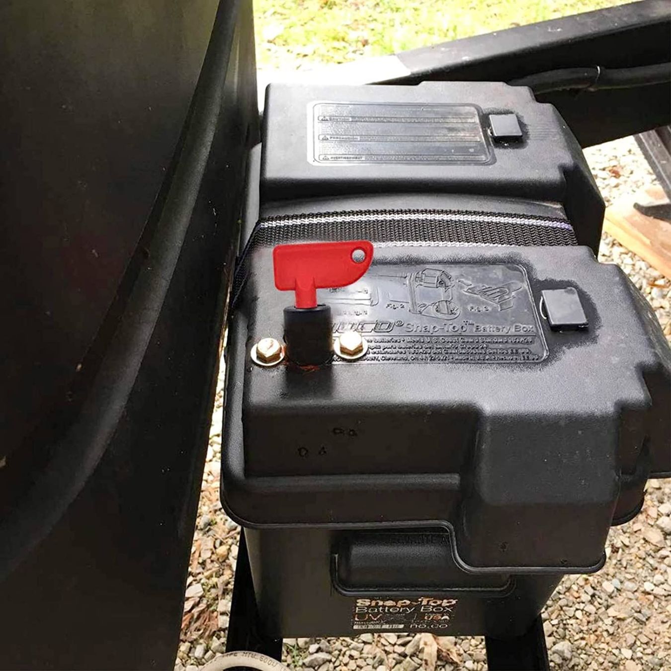 Interruttori: Batterieschalter Mit 2 Polig Ein-/Aus – Nuovo (secondo la descrizione) da Thun venduto da thunshop 1